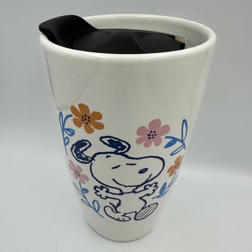 Peanuts Snoopy Travel Mug Strolling through Flowers Modern Gourmet Food 2022